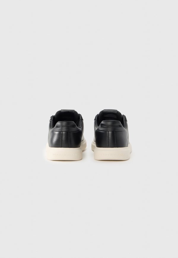 Tommy Hilfiger LIGHTWEIGHT LEATHER CUPSOLE COURT TRAINERS