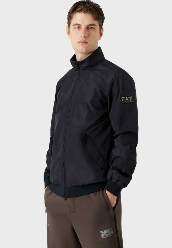 EA7 Emporio Armani