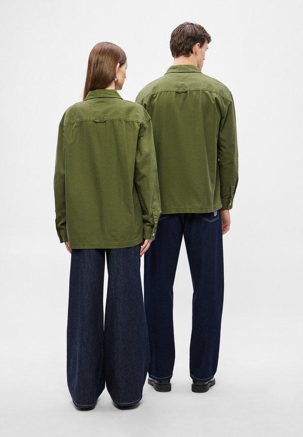 Tommy Jeans TOMMY BADGE OVERSIZED FIT OVERSHIRT