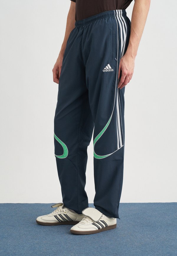 adidas Originals TEAMGEIST