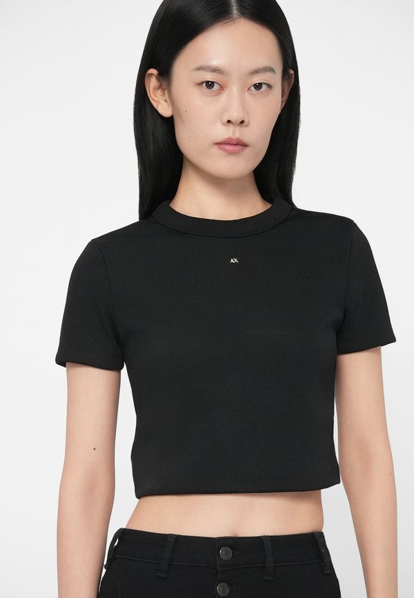 Armani Exchange