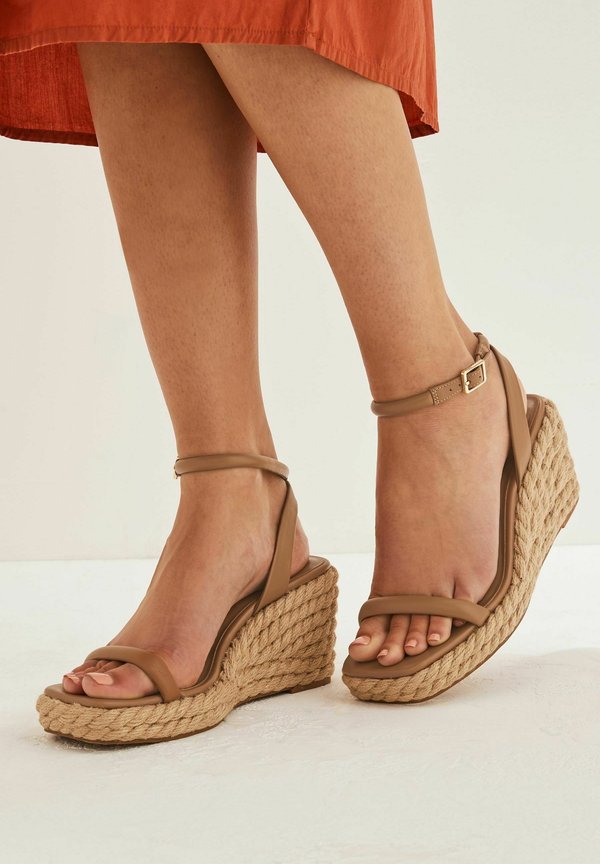 Next FOREVER COMFORT