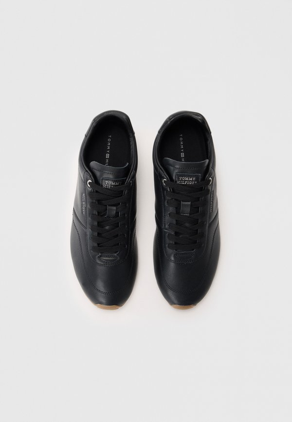 Tommy Hilfiger LOW PROFILE LOGO LEATHER TRAINERS