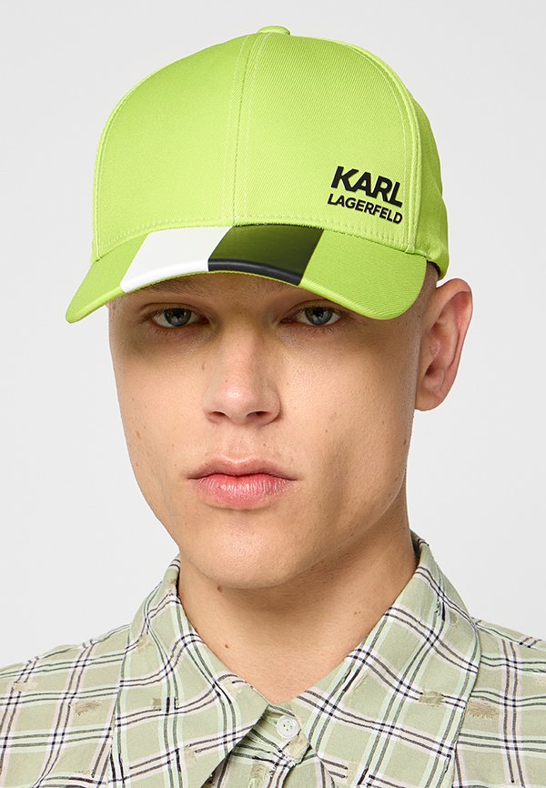 KARL LAGERFELD