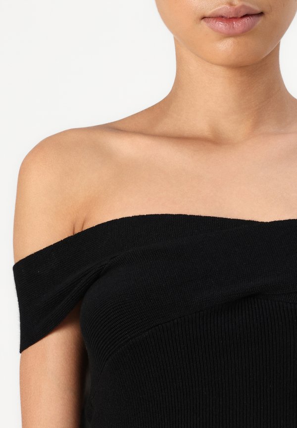 Noisy May NMELLIS REVERSIBLE WRAP