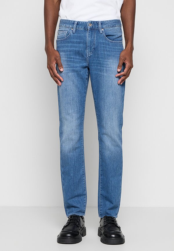 Armani Exchange