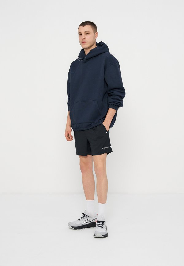 HOKA ESSENTIAL