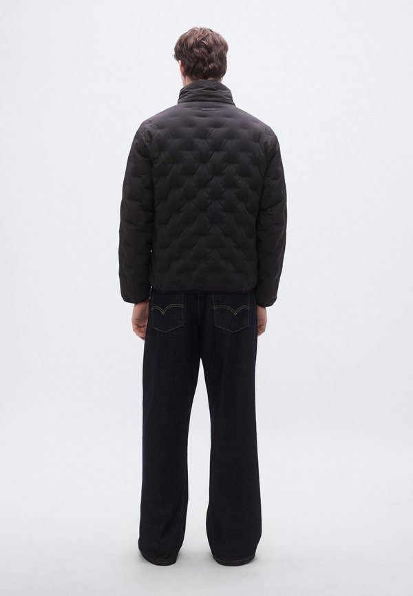 Calvin Klein HEAT SEAL QUILTED PUFFER