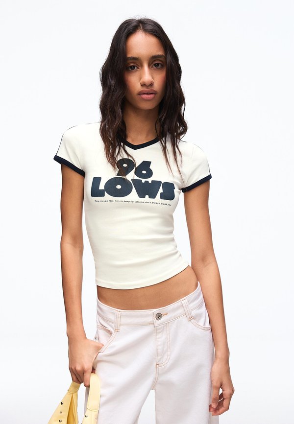 Bershka SHORT SLEEVE CONTRAST - Print T-shirt - white
