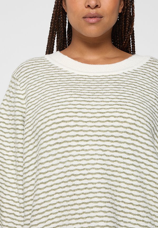 Kaffe Curve ELIONA