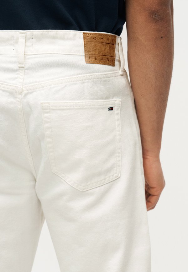 Tommy Jeans OTIS REGULAR STRAIGHT LEG WHITE JEANS