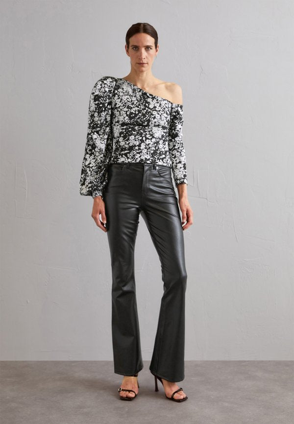 April & Alex ESSIE BLOUSE