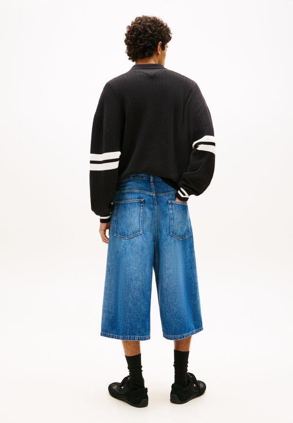 Tommy Jeans THEO FADED LOOSE DENIM SHORTS