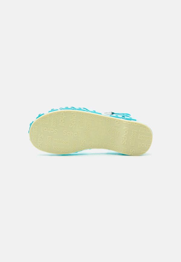 Melissa POSSESSION PESCURA X SCHOLL