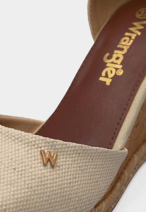 Wrangler LORETTA WOMEN WEDGE