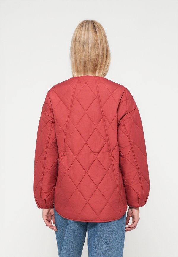 Pieces Quilted PCSTELLA