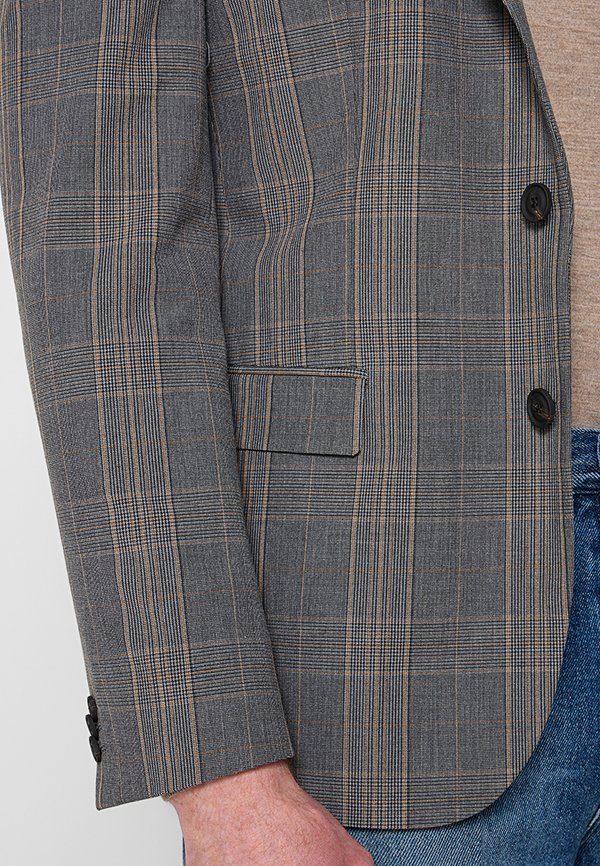 HUGO ARTI SLIM FIT