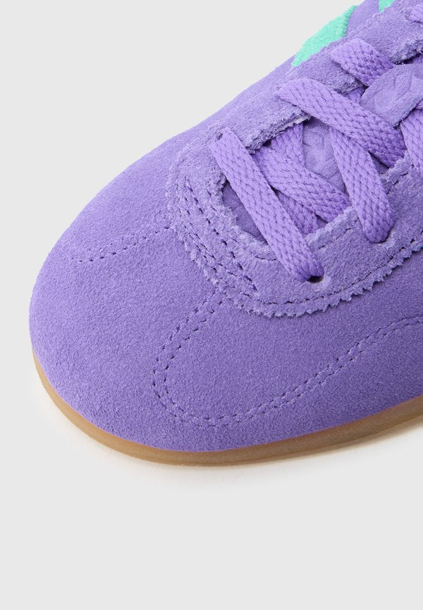 adidas Originals GAZELLE LO PRO W
