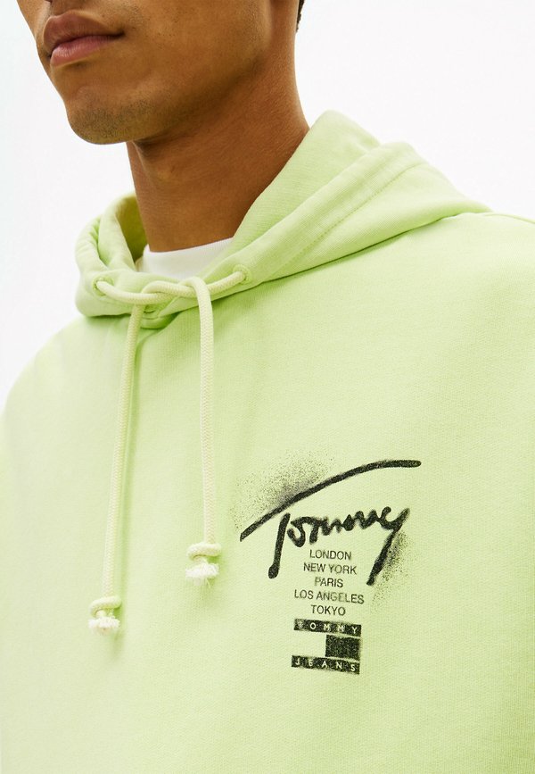 Tommy Jeans