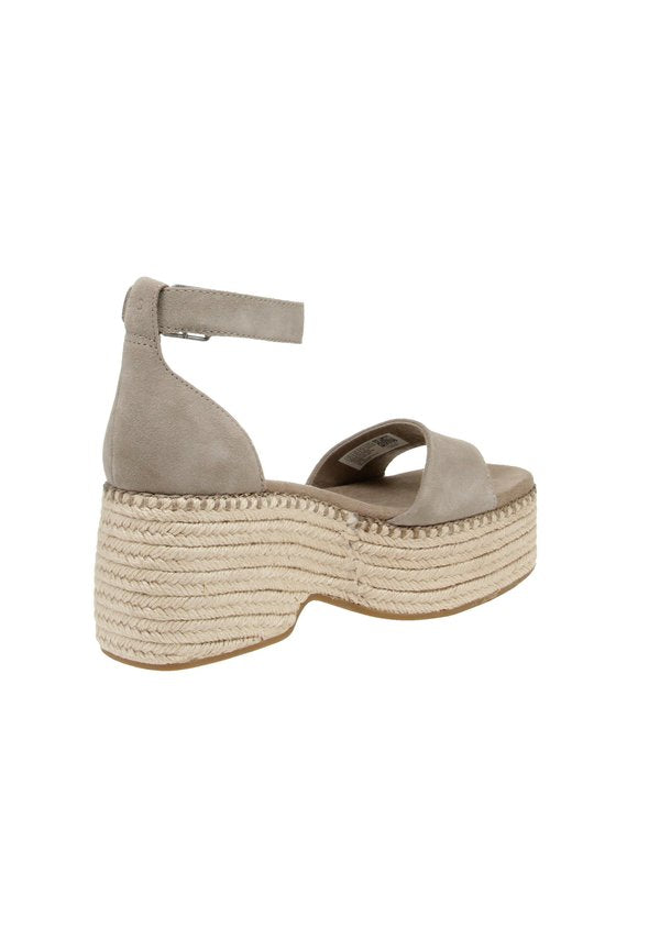 TOMS LAILA