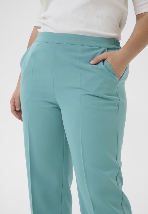 Kaffe Curve KCSAKIRA CROPPED