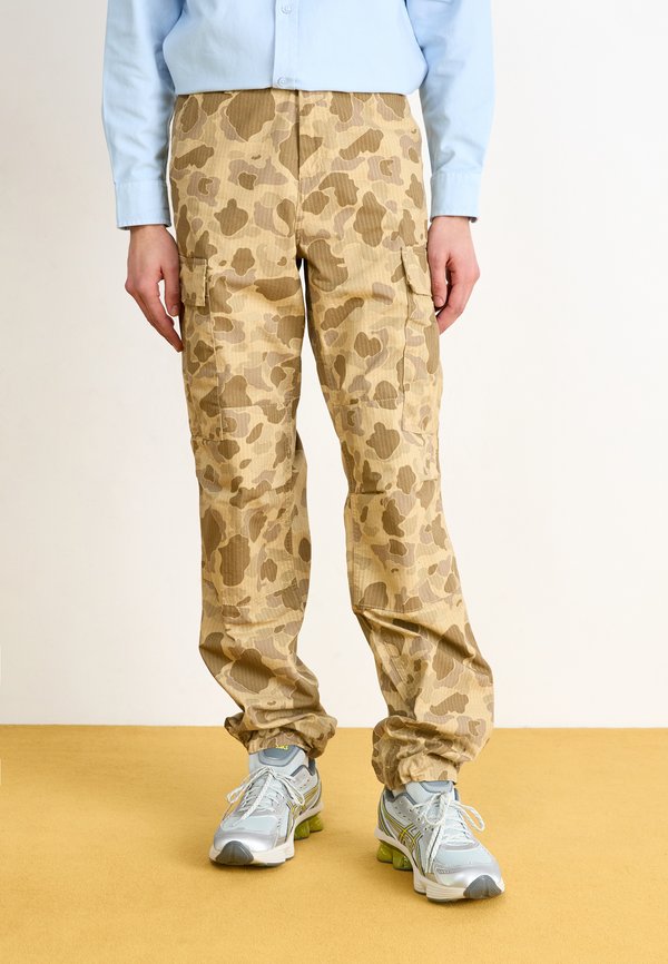 Carhartt WIP REGULAR PANT