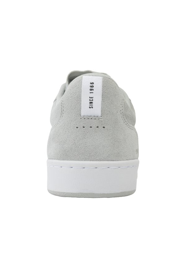 K-SWISS COURT VARSITY SDE..