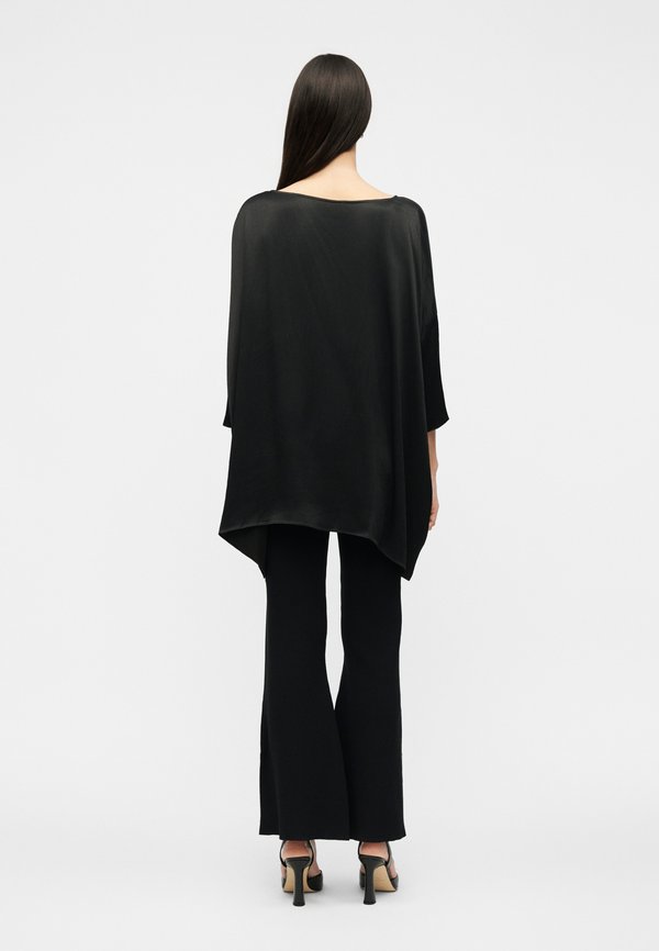 Diane von Furstenberg DIANE