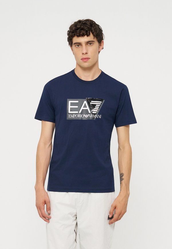 EA7 Emporio Armani