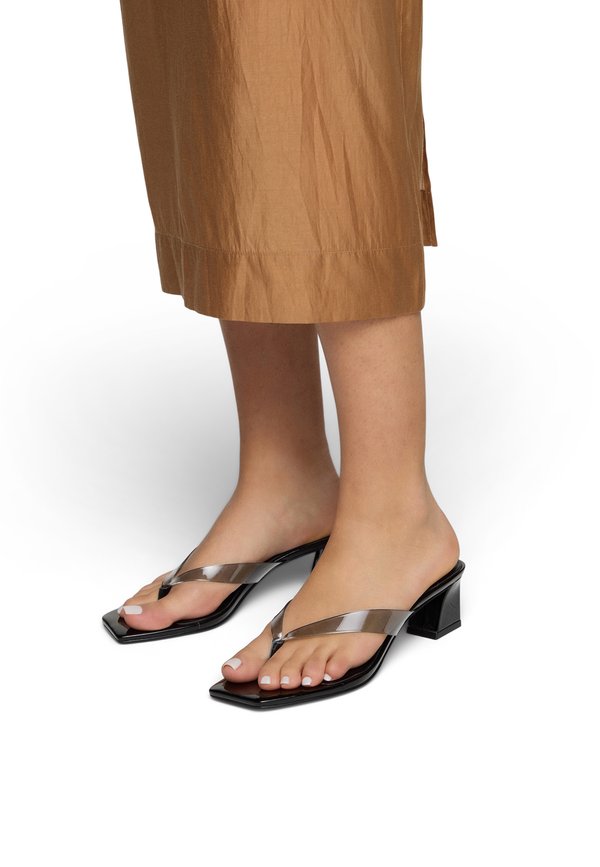 ALDO ALDO THONG ADRYANNA