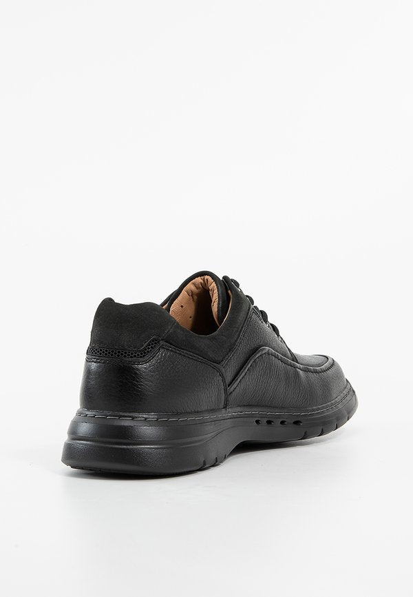 Clarks UN BRAWLEY