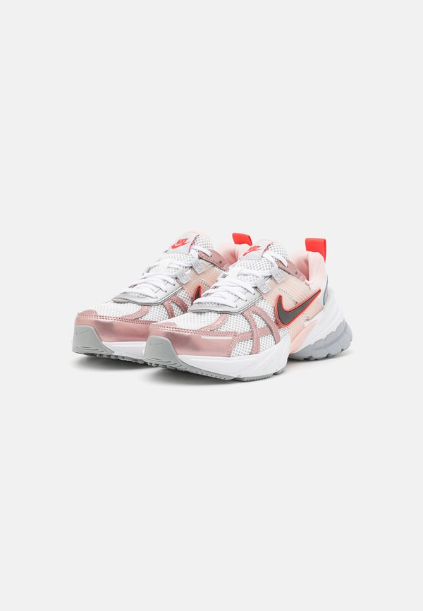 Nike Sportswear V2K RUN 2