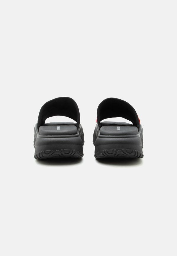 Steve Madden SPANKY
