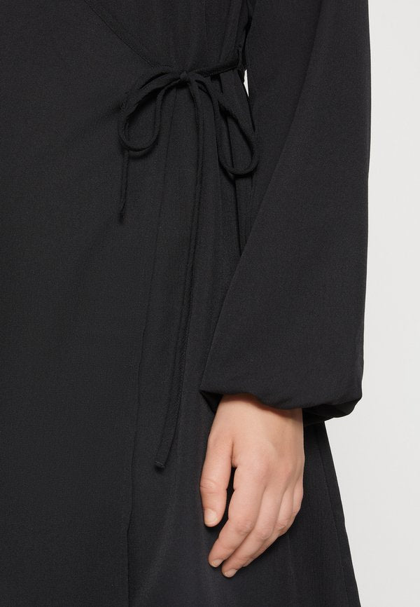 Pieces PCNESSA WRAP DRESS
