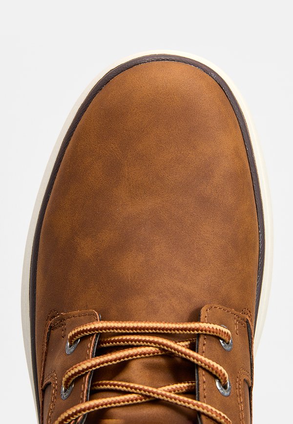 TOM TAILOR