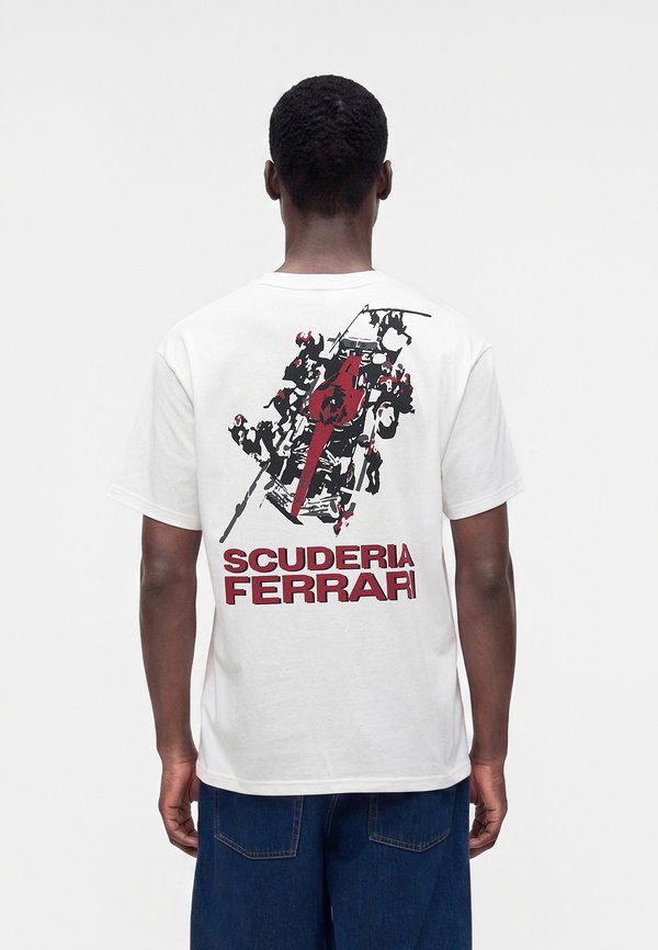 Puma FERRARI CAR GRAPHIC TEE - Print T-shirt - white