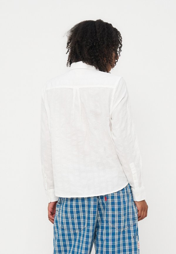 Levi's® THE CLASSIC BW SHIRT BRIGHT WHITE SEERSU