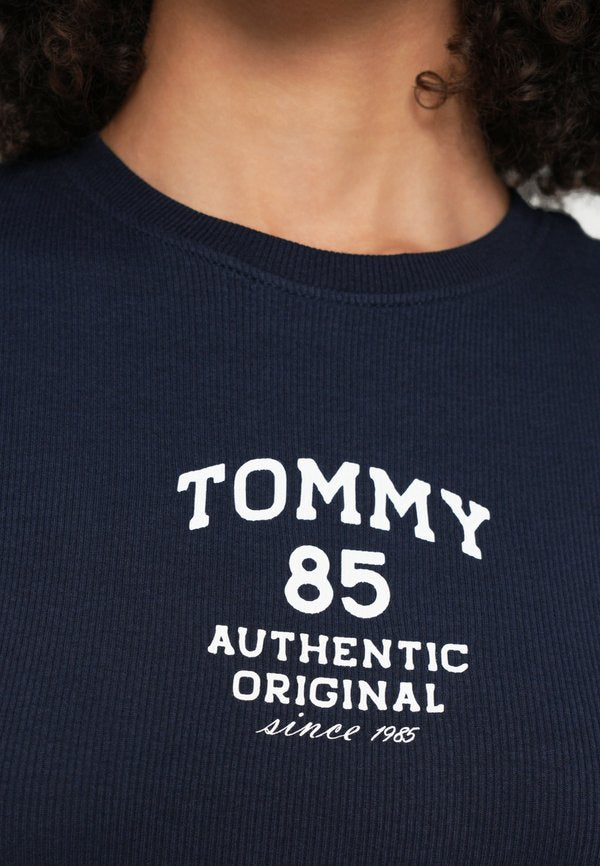 Tommy Jeans LOGO RIBBED SLIM T-SHIRT