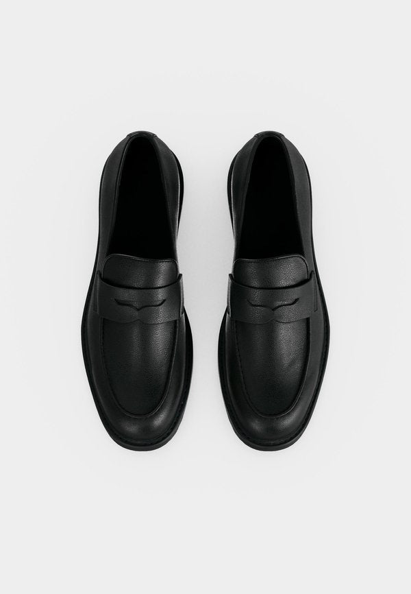 Pier One by Zalando