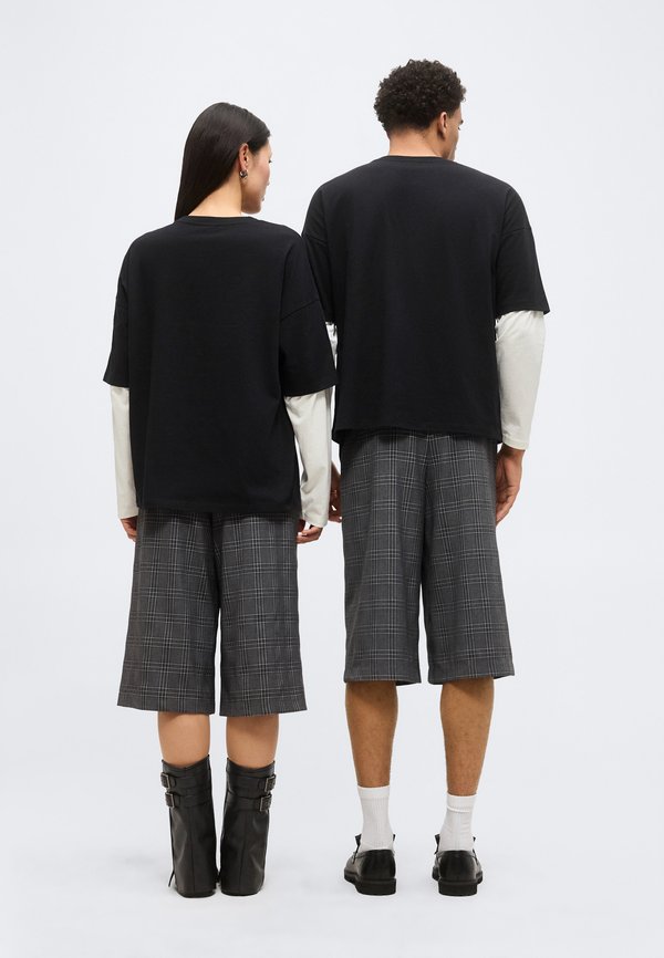 Noisy May NMCOLBY LAYERED UNISEX