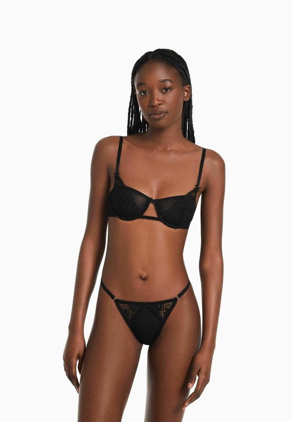 Bershka BLONDE WITH UNDERWIRE