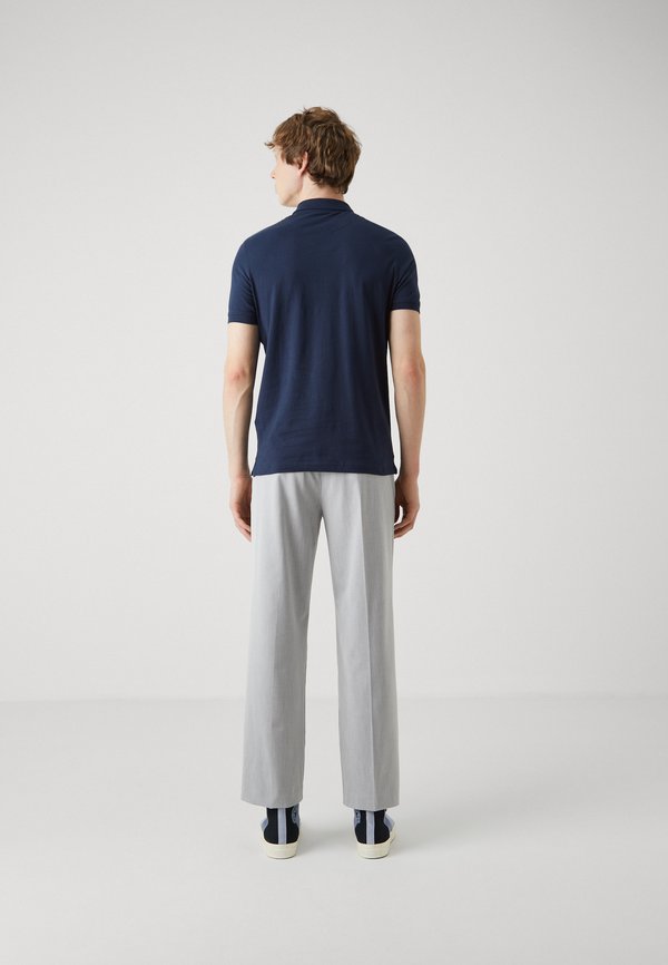 Pier One by Zalando