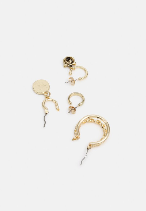 Pieces PCREGITTA EARRINGS 4 PACK
