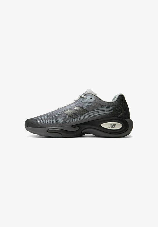 New Balance AC RUNNER - Trainers - shadow grey black