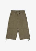 Bershka CAPRI - TROUSERS - Shorts - khaki