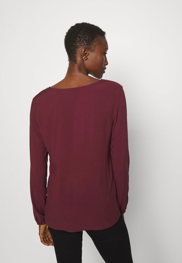 Vero Moda Tall VMBEATRIX V NECK