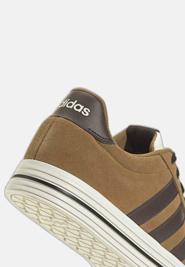 adidas Sportswear DAILY