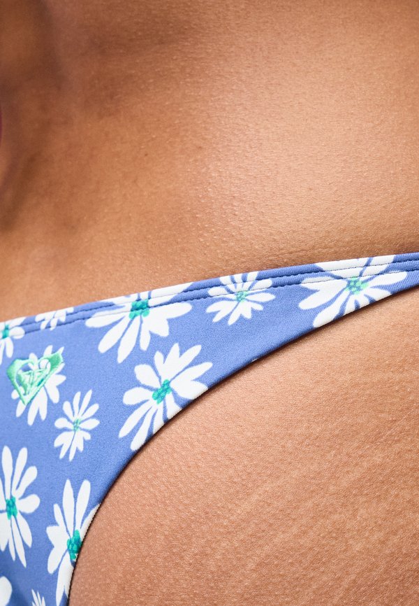 Roxy ESSENTIALS