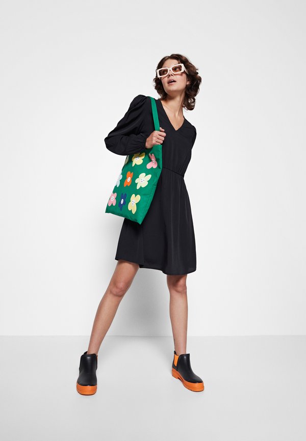 JDY ELLEN PUFFSLEEVE DRESS