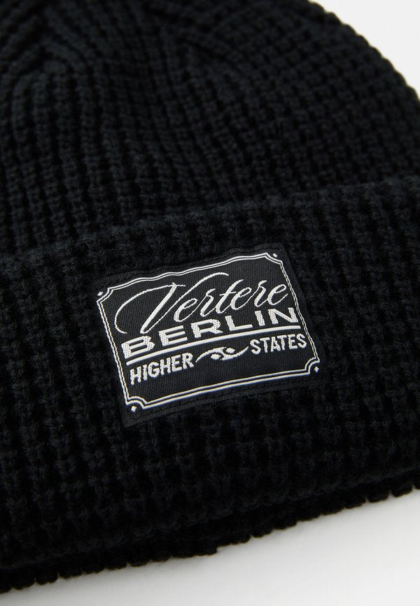 Vertere Berlin HIGHER STATES BEANIE UNISEX